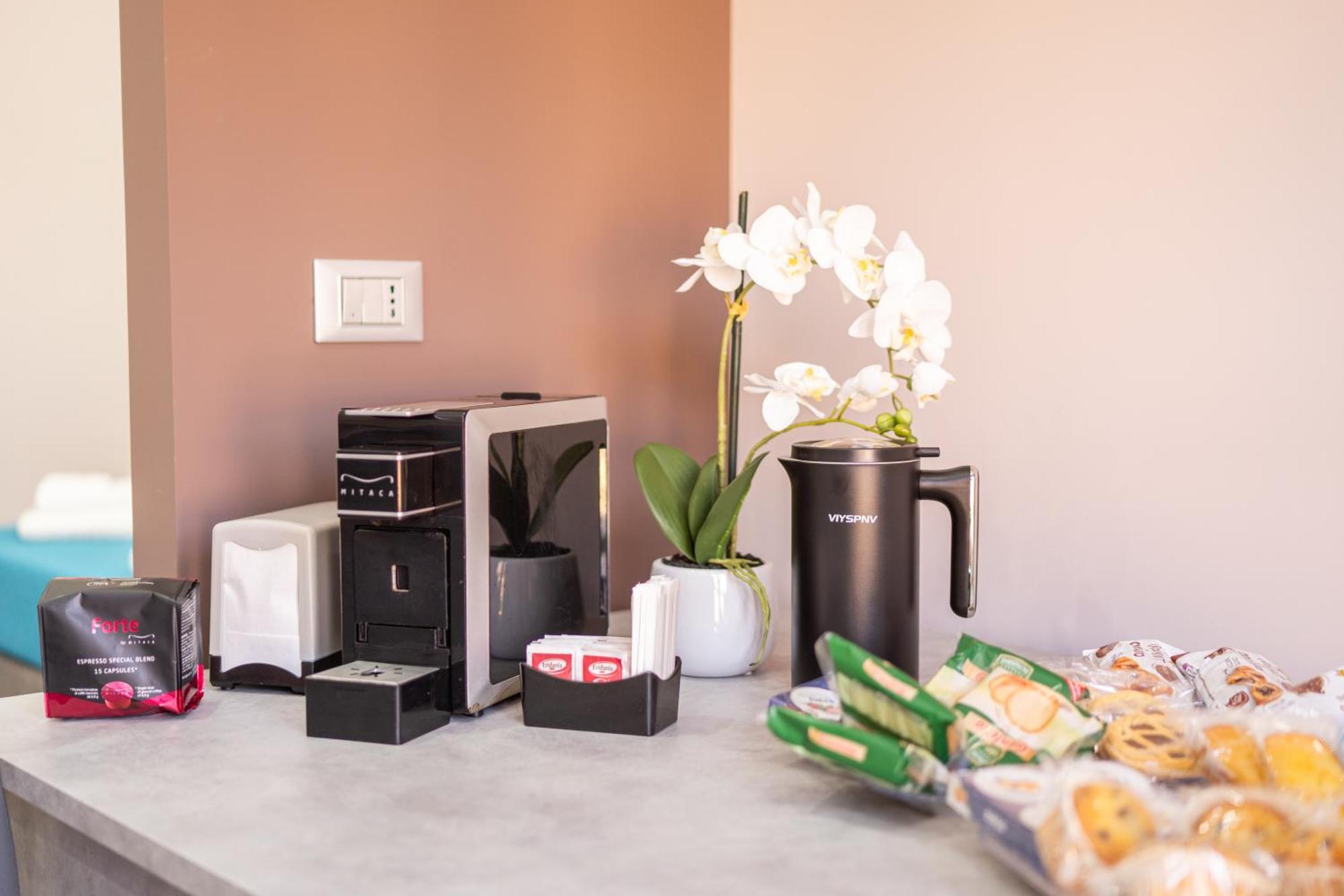 B&B Golden House & Spa Rose Экстерьер фото