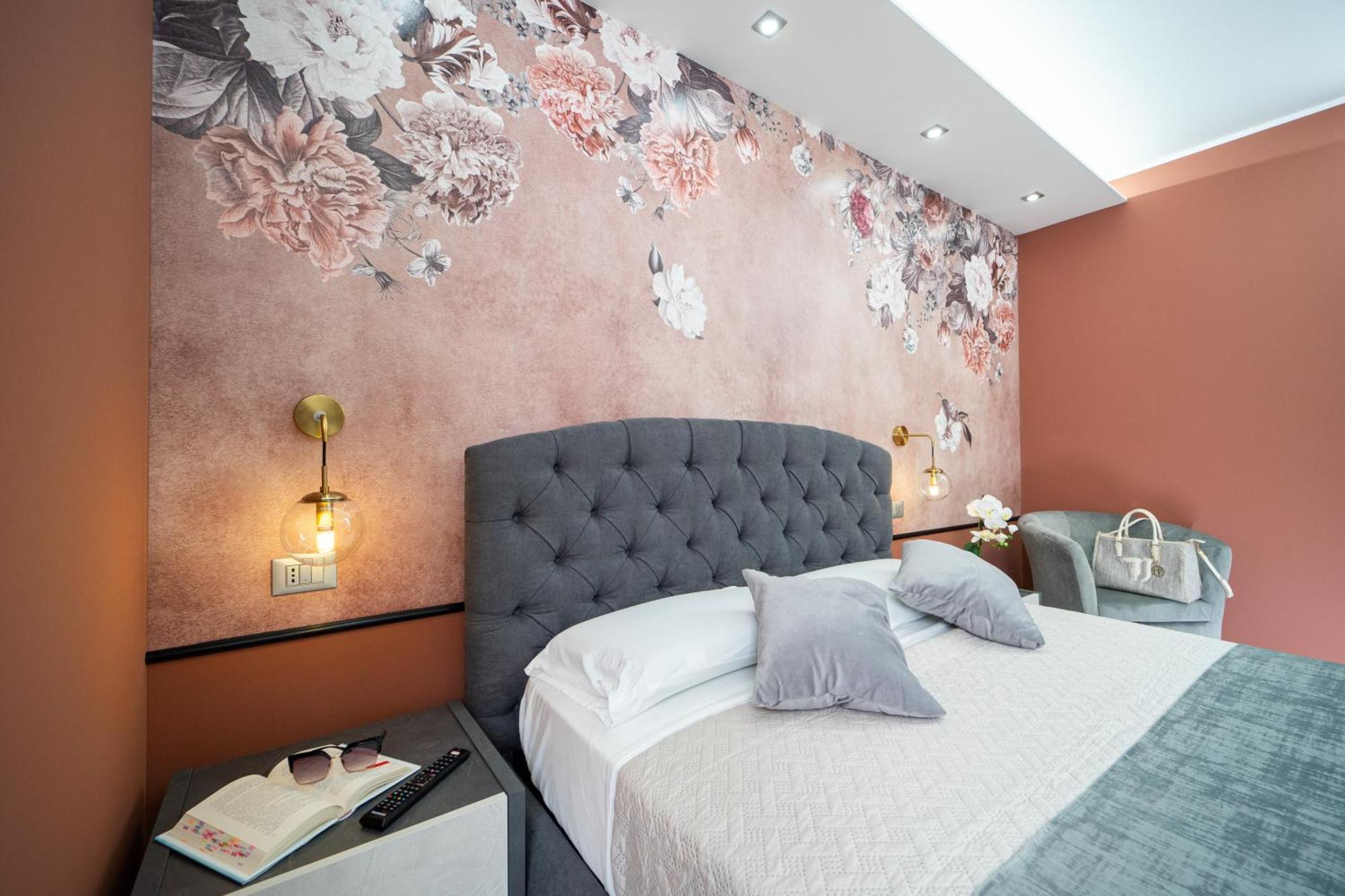 B&B Golden House & Spa Rose Экстерьер фото