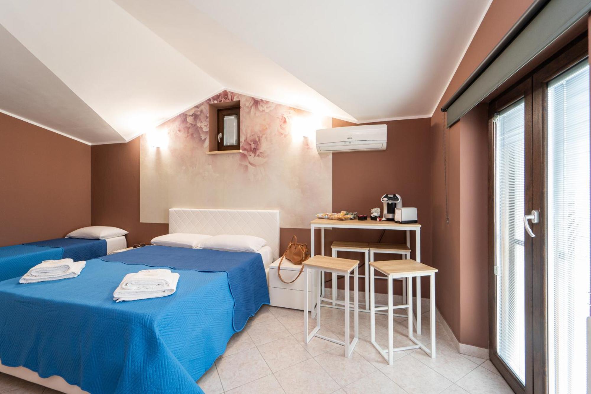 B&B Golden House & Spa Rose Экстерьер фото